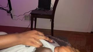 She got Horny while Company was over Smh