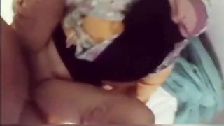 Bini Berpurdah Gersang Sangap Batang