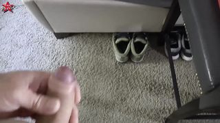 Deutsche MILF Während Camshow Angespritzt