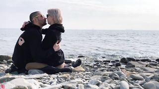 Blonde Public Blowjob Dick and Cum in Mouth by the Sea - Outdoor