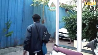 Indian Bhabi Kissed Hard with Devar