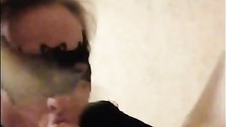 Young Russian Amateur Sucks off her Boyfriend Preview