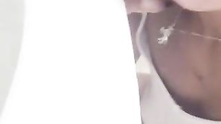 Uniqueen being Disgusting Peeing and then Lickin all over the Toilet and Walls