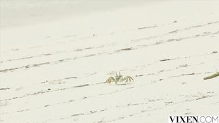 VIXEN Jia Lissa begins her erotic journey with Agatha Vega