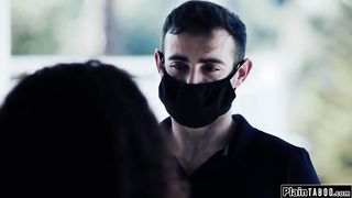 Quarantined ebony invite delivery guy in