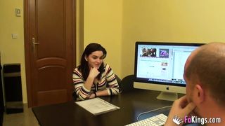 FAKings casting II: Patricia and her giant clit