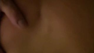 Milf continua a godere dopo il suo primo orgasmo anale