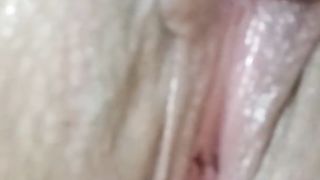 Cute teens pussy came soo hard with orgasms that her pussy kept creaming and throbbing!!