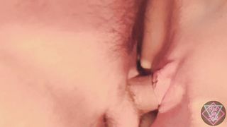 I caught my girlfriend doing the laundry and fucked her on the washing machine 4K 60fps