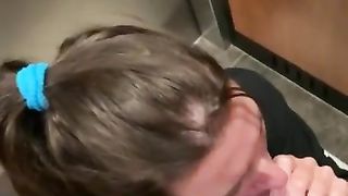 Sex in an elevator Daytona Beach 1am almost busted!!