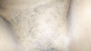 Lunna Vaz enjoys a lot and squirts on Lucão's roll POV