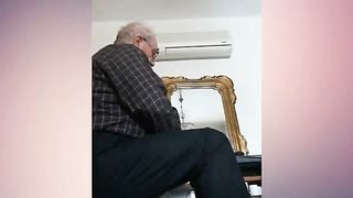 69 yo man from Italy