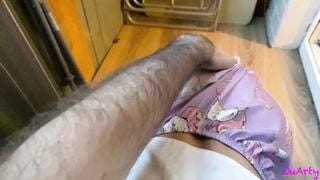 Я просто поливала цветы, но не устояла перед его членом