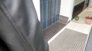 Hot milf wanted to roller skate but had a cock riding lesson instead