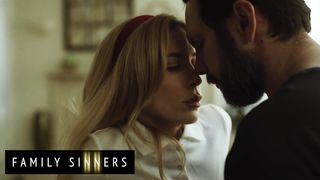 Family Sinners - Hot Blonde Aiden Ashley Visits Her Stepbrother Tommy Pistol & Gets Her Pussy Fucked