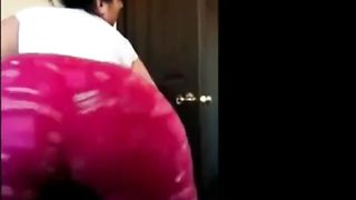 Amazing Pawg shaking