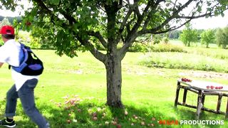 Pegas Productions - Petite Fée Tatouée Baisée a l’Extérieur