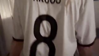 Deutsche Clara liebt die Nationalmannschaft