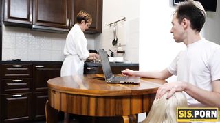 SISPORN. Boring dinner ends for blonde and her stepbro with awesome sex