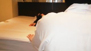 【脚フェチ向け】私の足を舐めなさい❤美乳色白女子大生の美脚生脚を舐めまわし、オナニーでエビ反り連続アクメしてしまう変態女♡ 足フェチ 脚舐め 足舐め 足臭 素足 美脚 個人撮影 素人