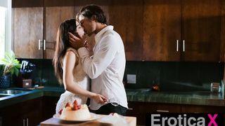 EroticaX - Top 10 Sensual Scenes From The Past