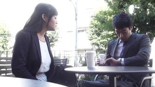 When I was fascinated by the breast of a woman who forgot to wear a bra ... Part 1