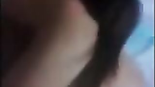 Jeunette baise son mec et son meilleur pote