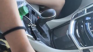 Wank & Drive, Women can do 2 things at the same time, Naemyia