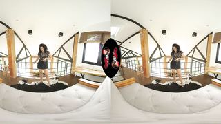 Vrlatina - Big Booty Latina Bouncing On Your Big Cock Vr