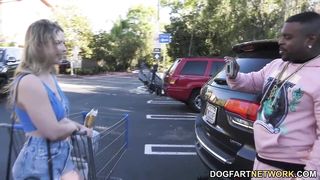 Riley Reign gets facialized by stranger's BBC