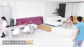 Brazzers - Amy Amor & Sapphire Lapiedra Find Jordi Peeping On Them & Fuck Him In Every Way They Can