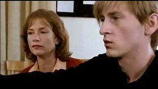 PIANO'S TEACHER (2001)