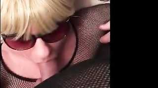 Crossdresser Mouthfuck