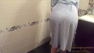 Fast Clit Rubbing Masturbation and Orgasm in the Bathroom