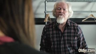 Hardcore cock sucking and pussy fucking from old man