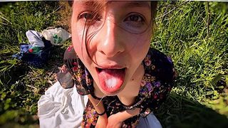 Dialoghi italiano-Teenager bionda squirta durante inculata estrema outdoor esclusivo TheDirtyDancing