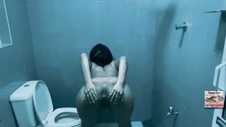 FULL VIDEO !! ඔයාලා ඉල්ලන නිසාම පියුමි සඳමාලී ඇන්ටිට හොරෙන් හිකුවා video with action