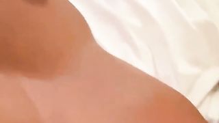 Anissa Kate's sextape with a strong guy - MySexMobile