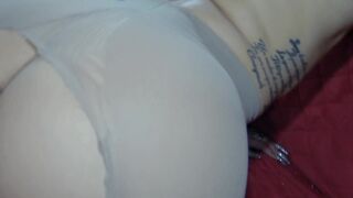 questa bionda dal culo perfetto si lascia distruggere il culo con i collant strappati (italiano) 4K