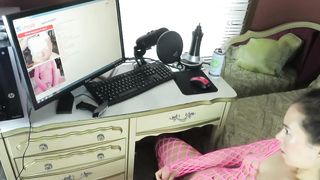 I Masturbate to Random Guys on Omegle