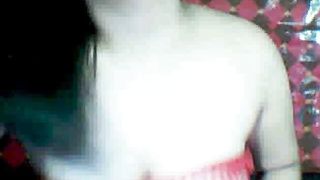 chubby cam girl  chin chin