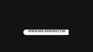 Massage for step sis with sudden hot sex