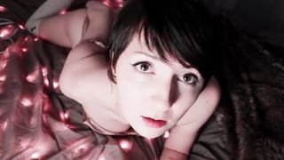 Powerful Eye Contact W/ Masturbating Brunette