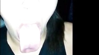 LONG TONGUE BEAUTY SHOWS OFF LONGEST TONGUE AND WIDE THROAT