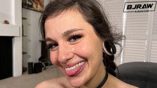 BJRAW Tattooed hottie Luna Lovely knows how to suck a big dick