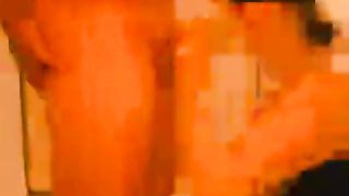 Danske MILF-kattekvinder giver blowjob