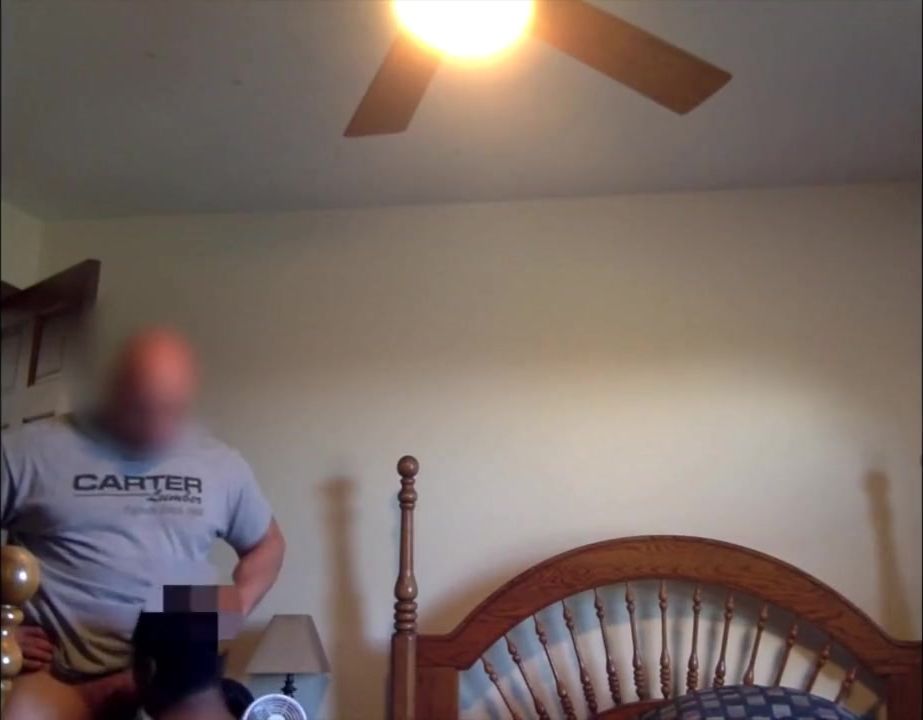 SkinHead White Thug Bare Pounds Black Bitch