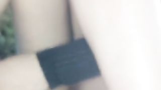 蜜桃q妹公园炮击无法满足骚逼用黄瓜--屁眼松弛肛塞脱出