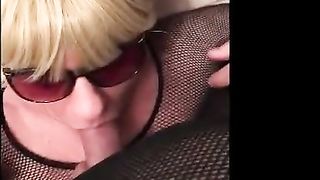 Crossdresser Mouthfuck