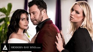 Cheating Hubby Fucked Her Like Nothing Happened!